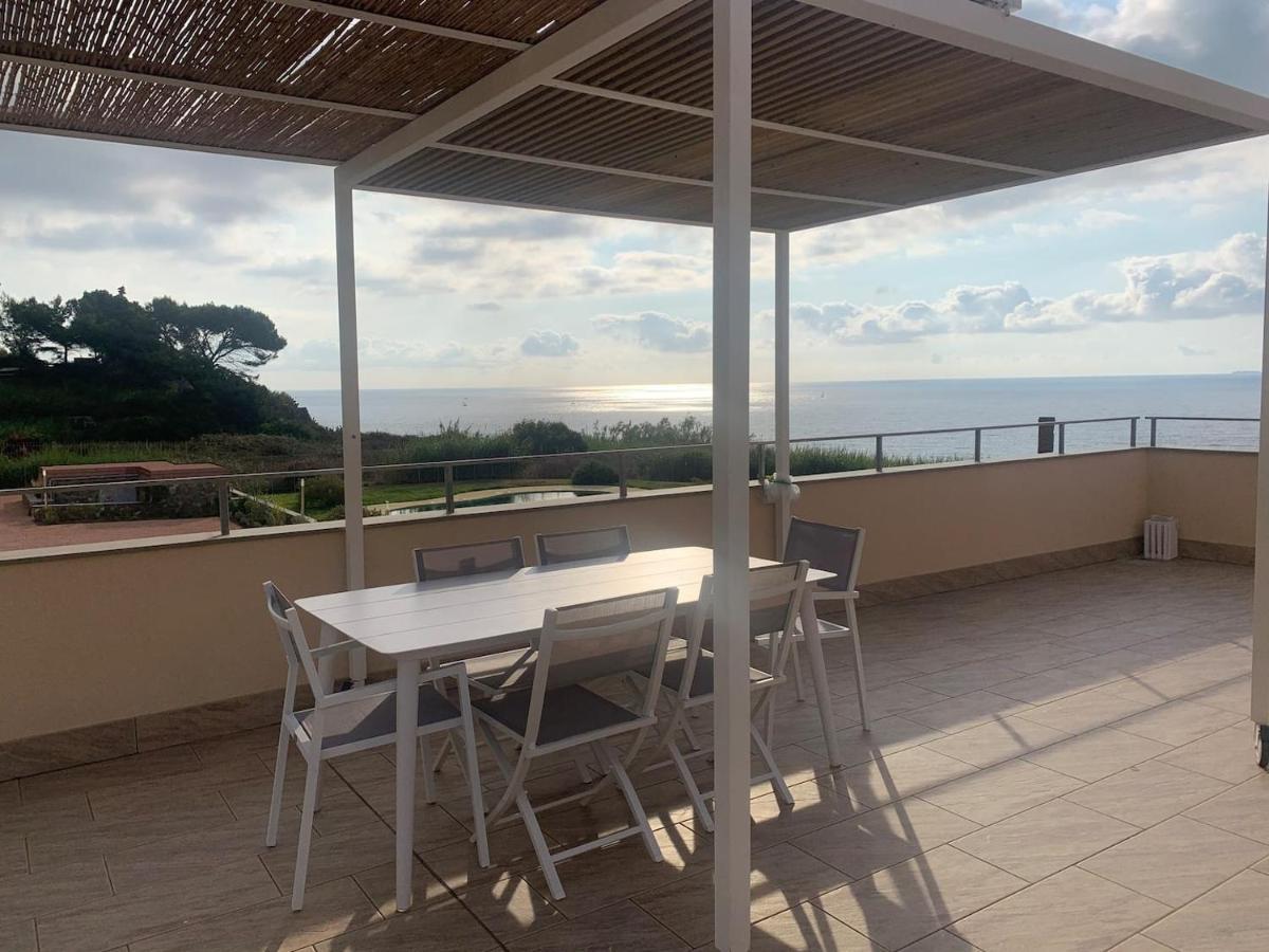 Incanto Sul Mare Con Enorme Terrazza E Piscina Cervo Buitenkant foto