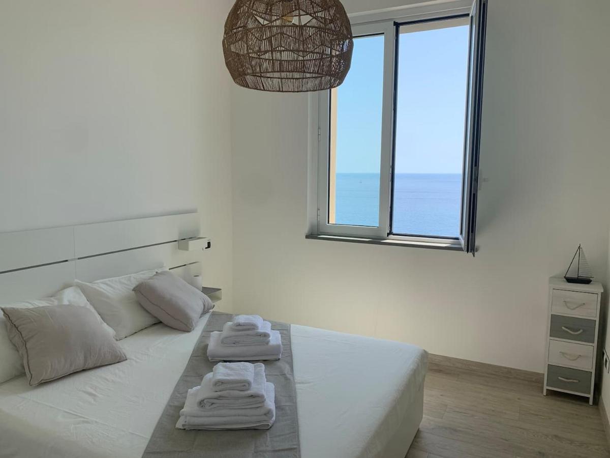 Incanto Sul Mare Con Enorme Terrazza E Piscina Cervo Buitenkant foto