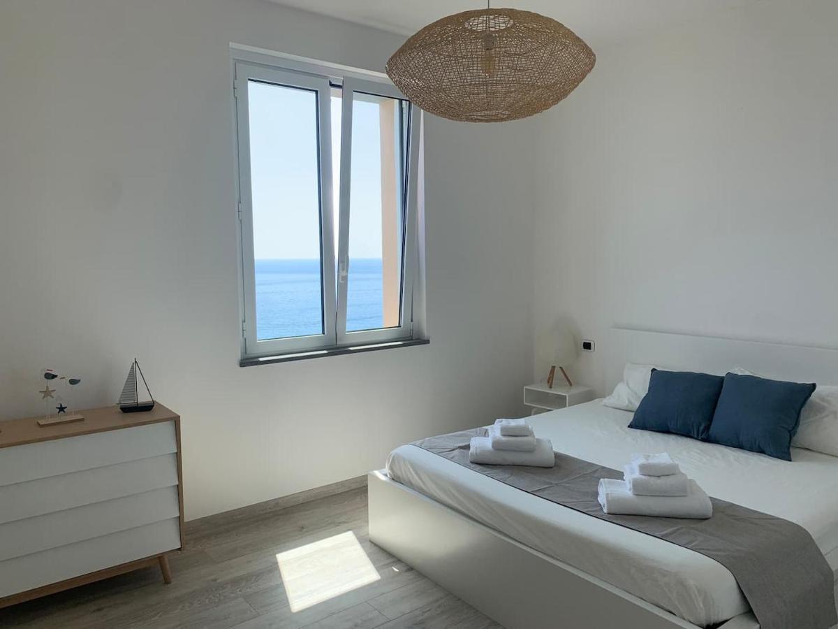 Incanto Sul Mare Con Enorme Terrazza E Piscina Cervo Buitenkant foto