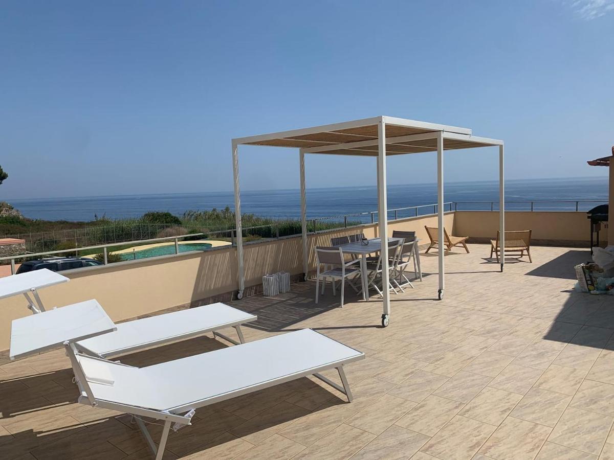 Incanto Sul Mare Con Enorme Terrazza E Piscina Cervo Buitenkant foto
